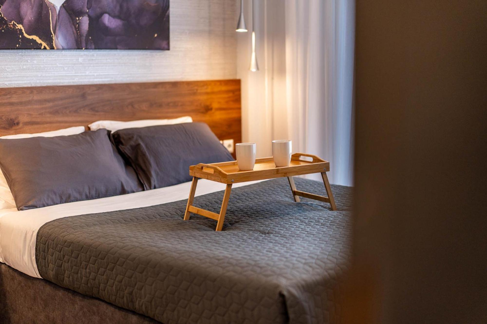 Urban Jungle Apartment Thessaloníki Ngoại thất bức ảnh
